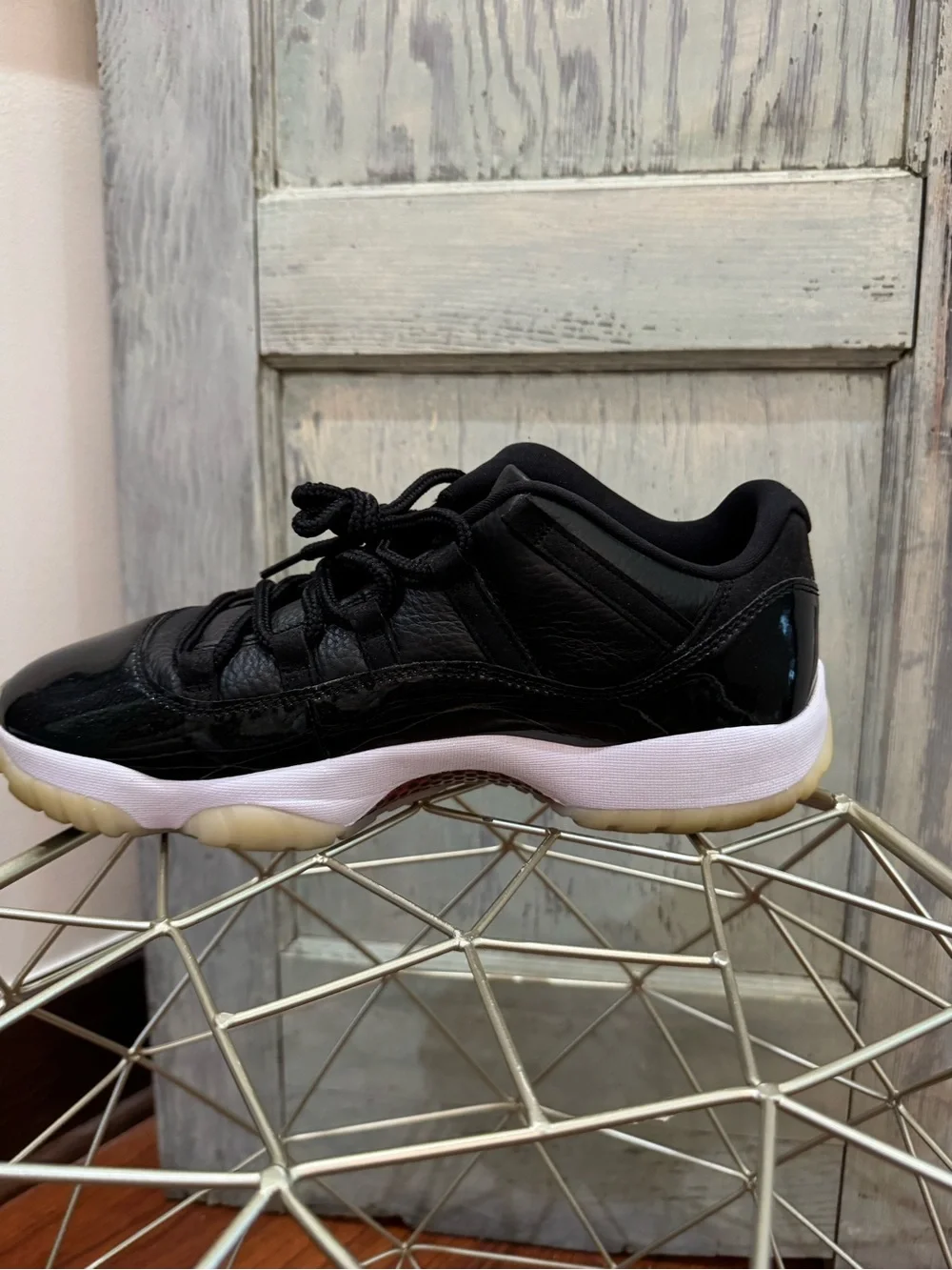 Nike Air Jordan 11 Retro Low AV2187-001 Sneakers Black White Shoes Mens Size 11